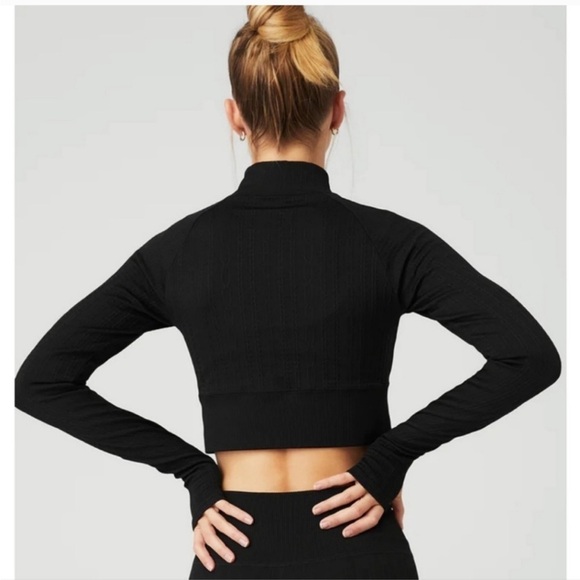 Alo Yoga Seamless Cropped Cable Knit Long Sleeve Top In Black L NWOT HTF - Picture 5 of 13